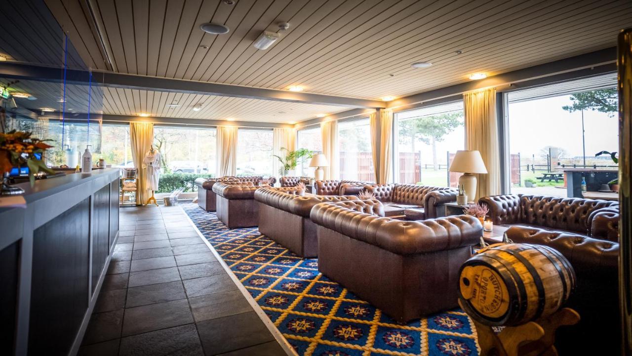 גרנה Hotel/ Apartments Marina מראה חיצוני תמונה