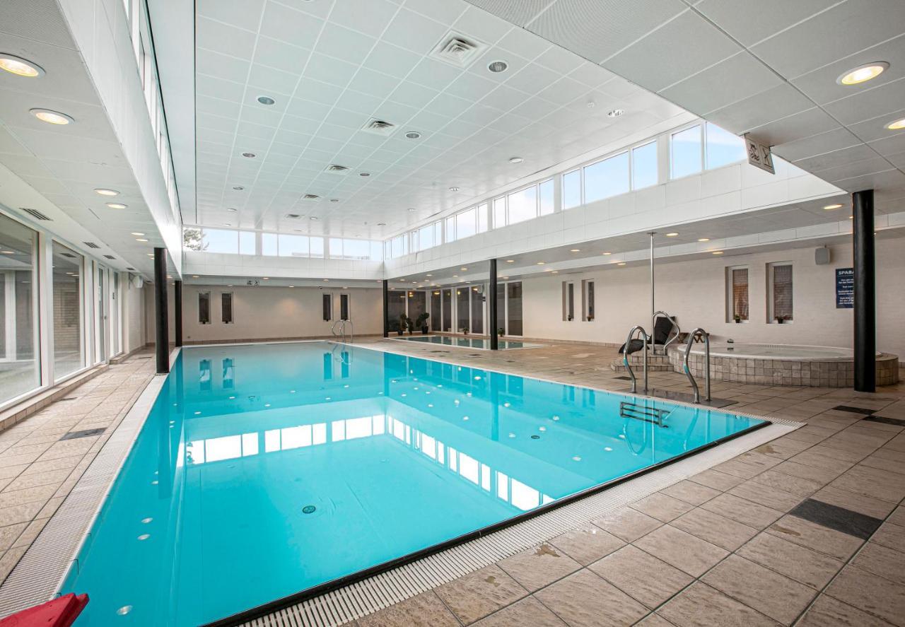 גרנה Hotel/ Apartments Marina מראה חיצוני תמונה